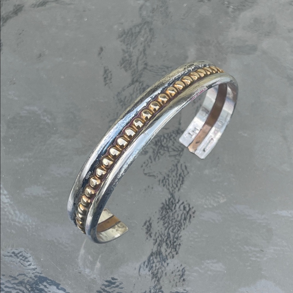 Elegant navajo MT Sterling Silver Women's Bracelet - Picture 4 of 5